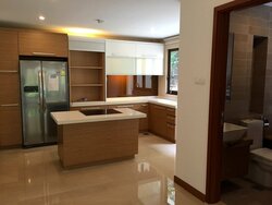 Lornie Road (D11), Terrace #426048111